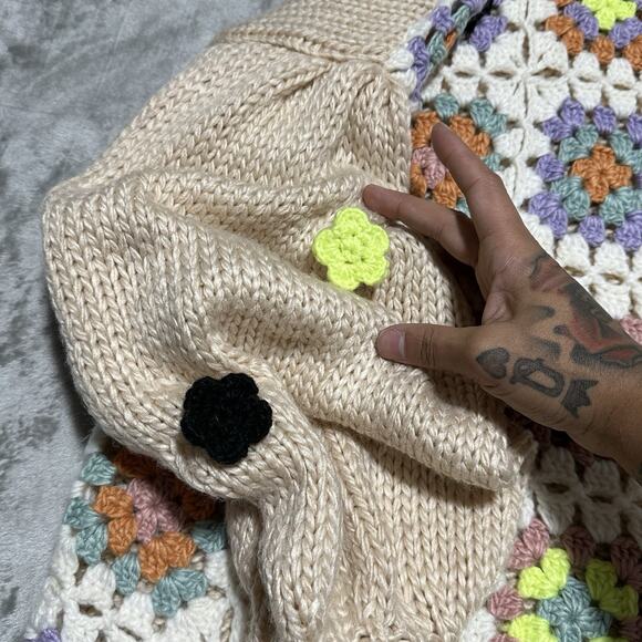 Listicle Gabbie Crochet Sweater Womens M Beige Granny Square Cottagecore Boho - Picture 4 of 11